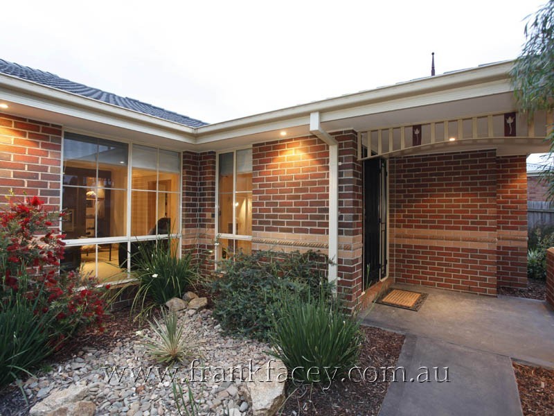 7 Balanka Court, Berwick VIC 3806