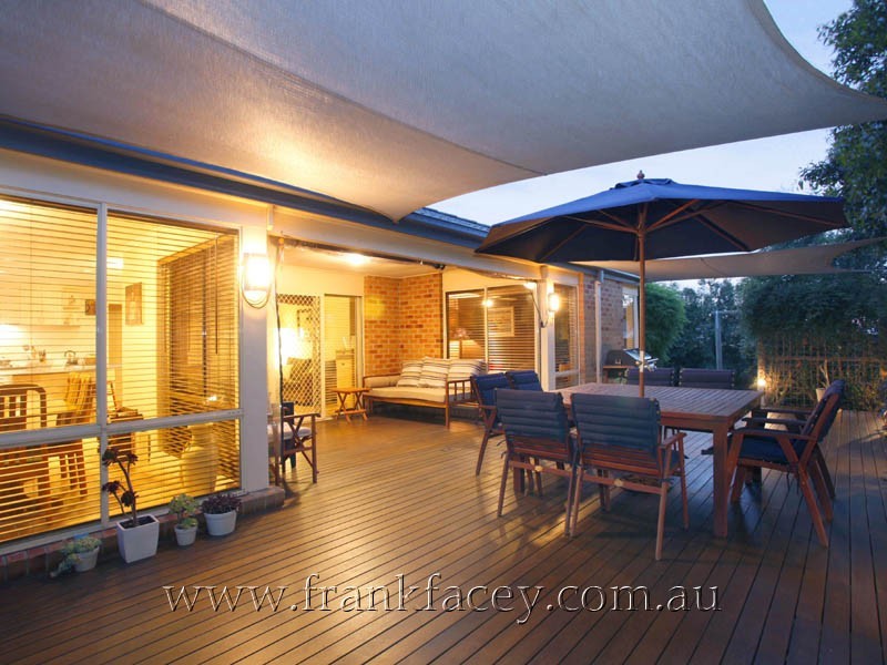 11 Mornington Grove, Berwick VIC 3806