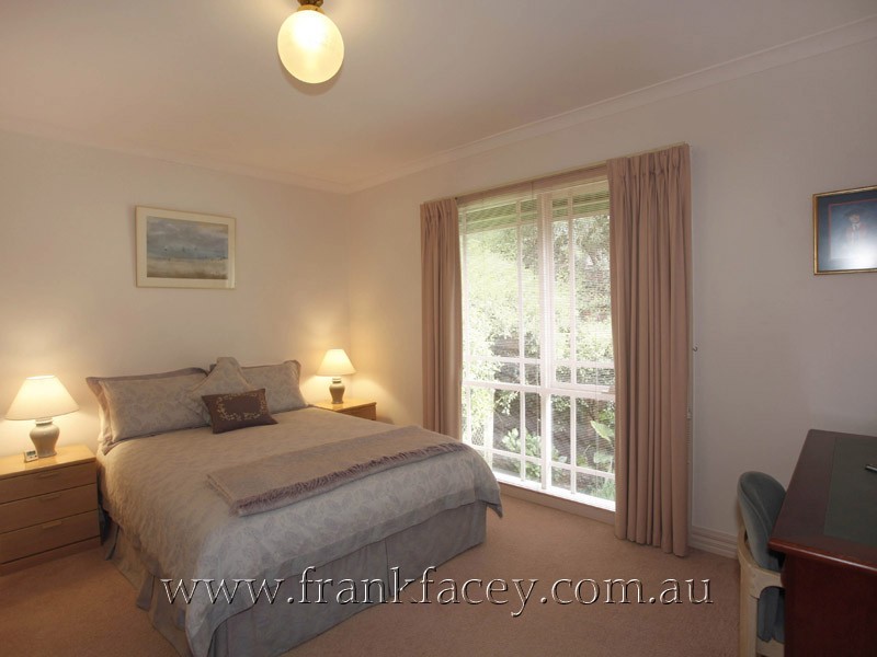 5 Corringham Road, Beaconsfield Upper VIC 3808
