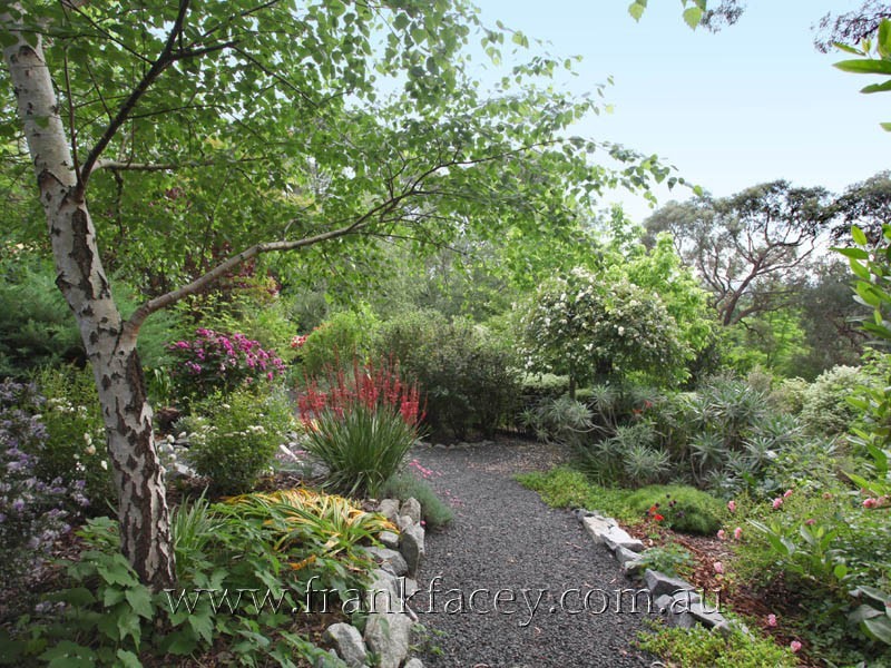 5 Corringham Road, Beaconsfield Upper VIC 3808