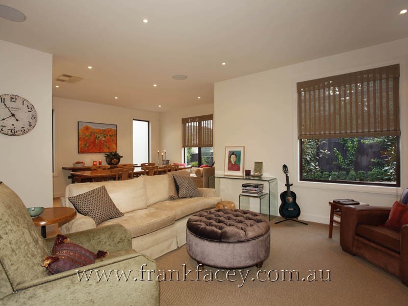 19B Neill Street, Berwick VIC 3806