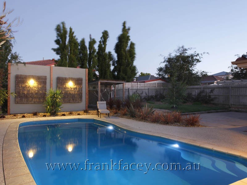 7 Sherman Court, Berwick VIC 3806