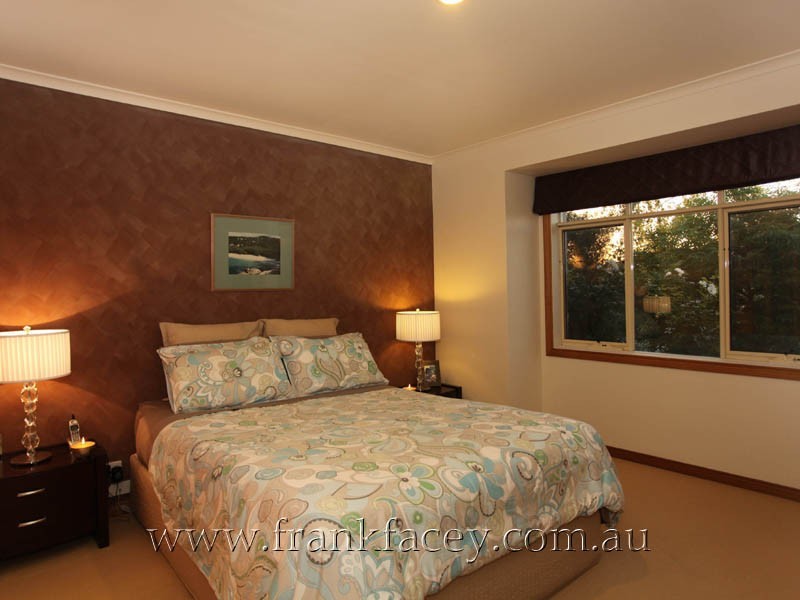 7 Sherman Court, Berwick VIC 3806