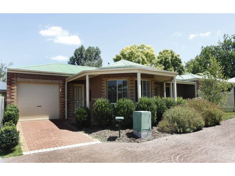 4/26-28 Turner Street, Berwick VIC 3806