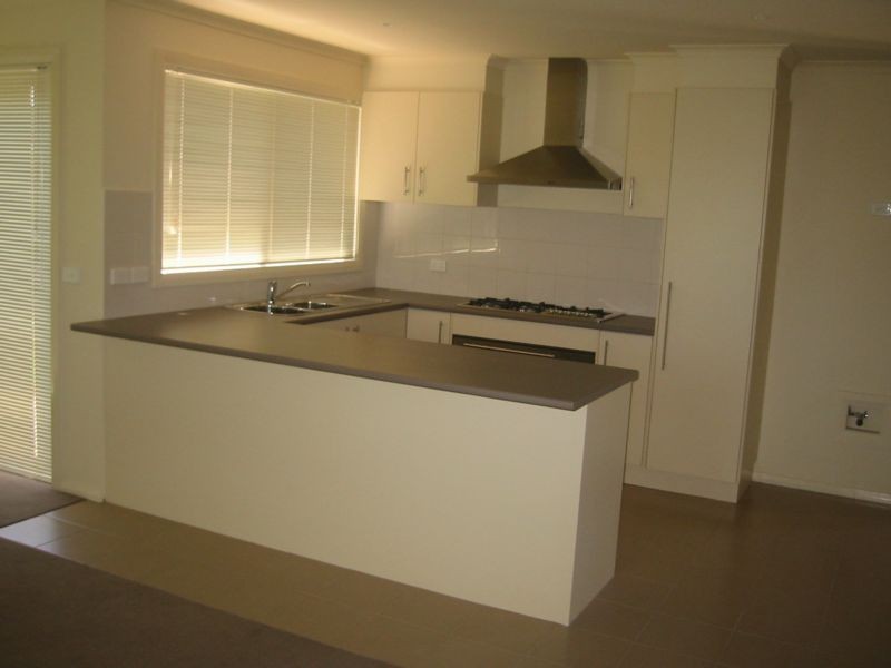 3/35 Valley Fair Drive, Narre Warren VIC 3805