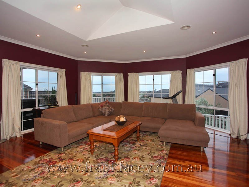 13 Yaldara Drive, Berwick VIC 3806