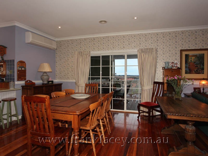 13 Yaldara Drive, Berwick VIC 3806