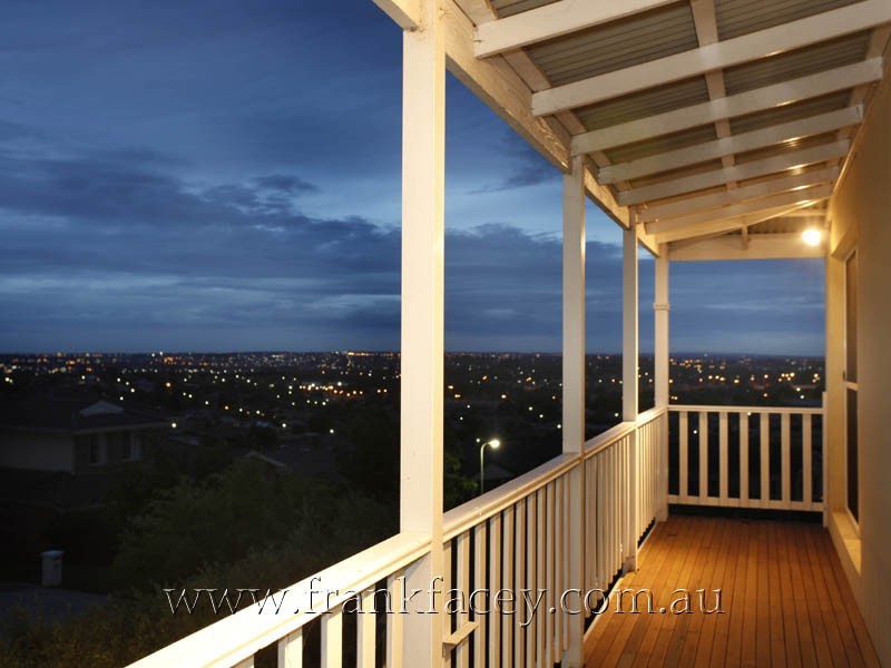 13 Yaldara Drive, Berwick VIC 3806