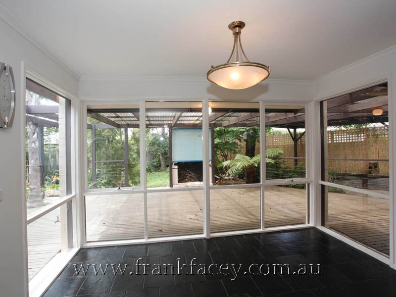 5 Kimberly Court, Berwick VIC 3806