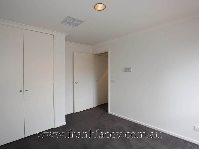 5 Kimberly Court, Berwick VIC 3806