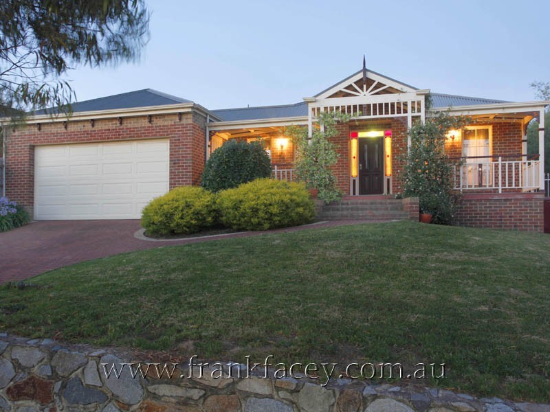 62 Jerilderie Drive, Berwick VIC 3806