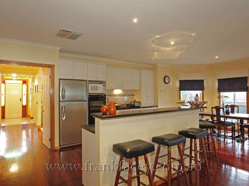 62 Jerilderie Drive, Berwick VIC 3806