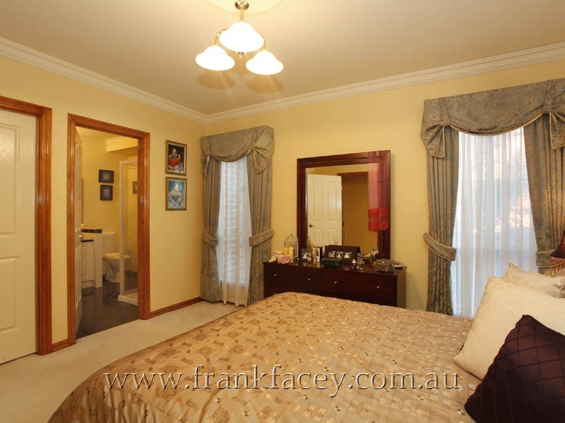 62 Jerilderie Drive, Berwick VIC 3806