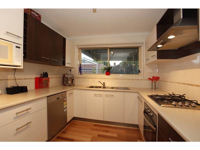 26 Valley View Drive, Berwick VIC 3806