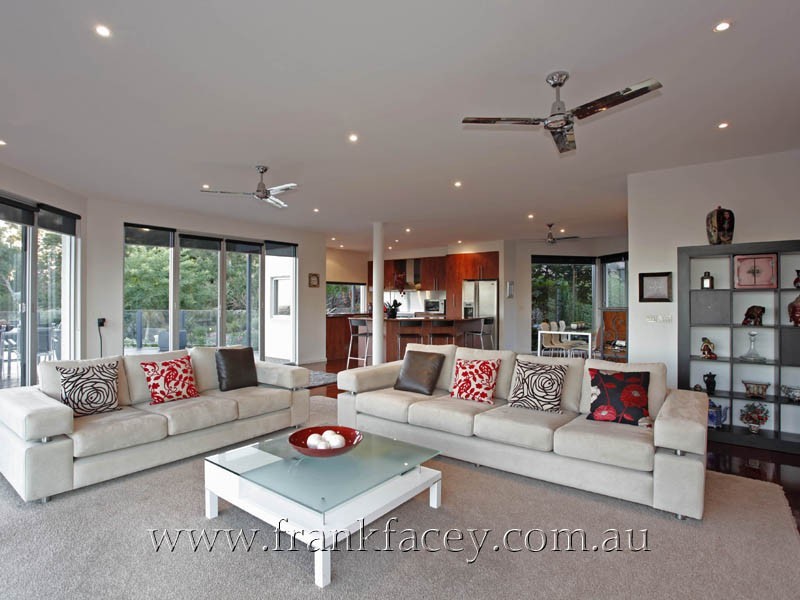 93 Beaumont Road, Berwick VIC 3806