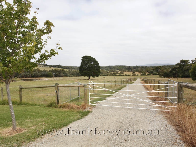 187 Split Rock Road, Beaconsfield Upper VIC 3808