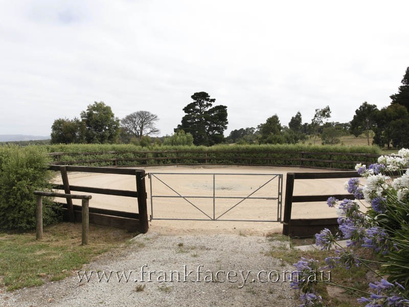 187 Split Rock Road, Beaconsfield Upper VIC 3808