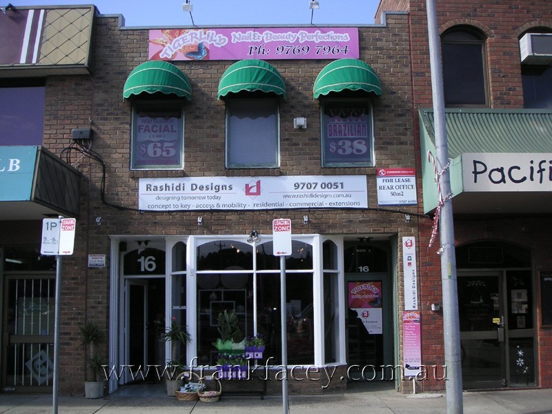 2/16 Blackburne Square, Berwick VIC 3806