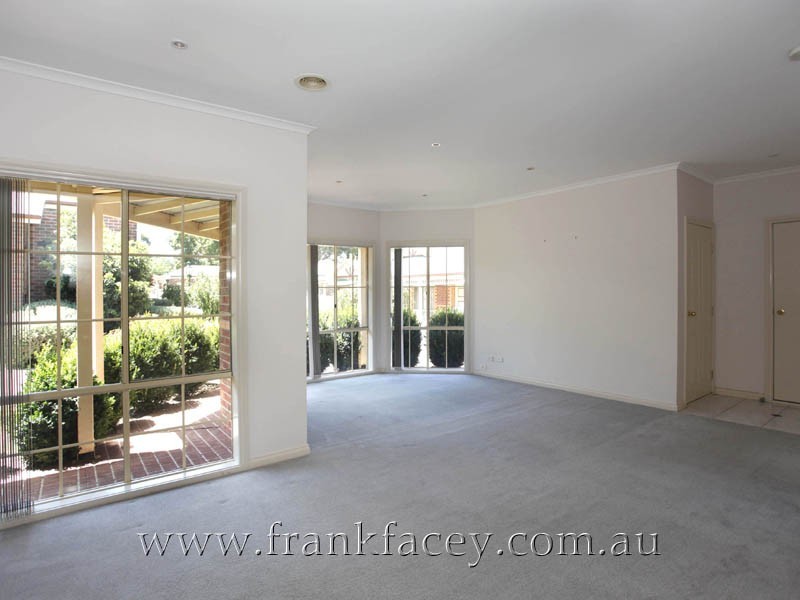 4/26 Turner Street, Berwick VIC 3806