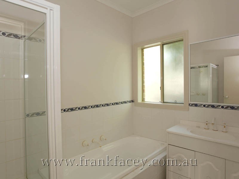 4/26 Turner Street, Berwick VIC 3806