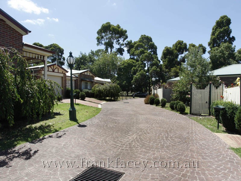 4/26 Turner Street, Berwick VIC 3806