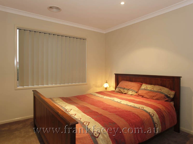 9 Ambiance Crescent, Narre Warren South VIC 3805