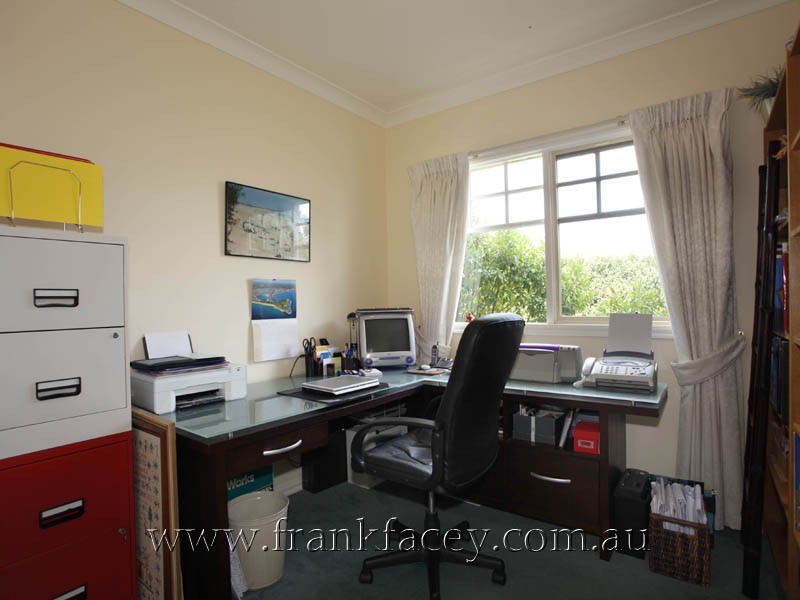 3/183 High Street, Berwick VIC 3806