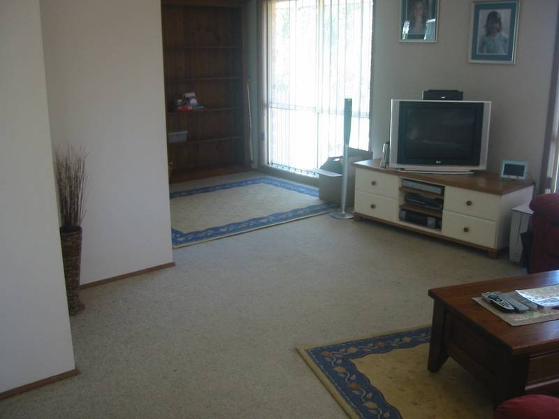 15 Duncan Street, Narre Warren VIC 3805