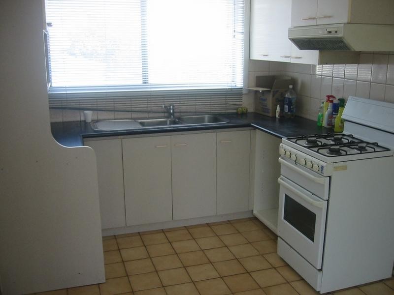 9 Meadow Wood Walk, Narre Warren VIC 3805