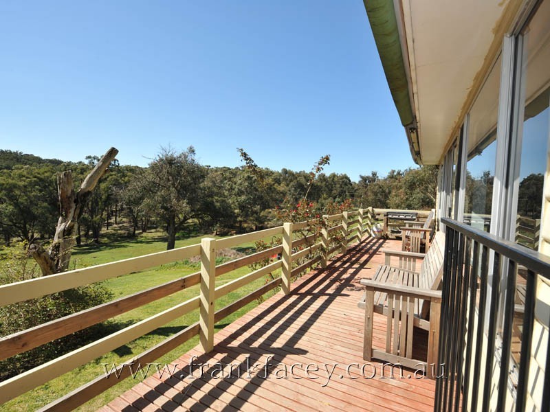 275 O’Neil Road, Beaconsfield VIC 3807