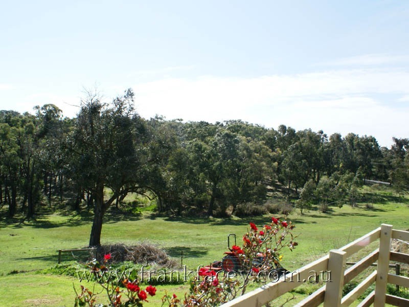 275 O’Neil Road, Beaconsfield VIC 3807