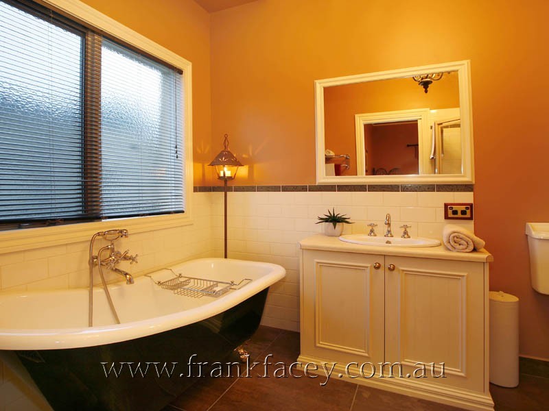 56 Peel Street, Berwick VIC 3806