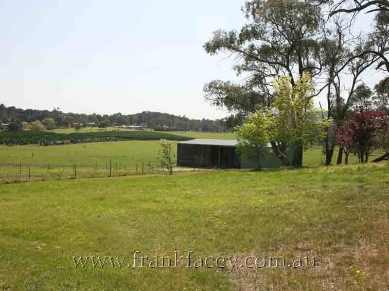 40 Larmour Road, Officer VIC 3809