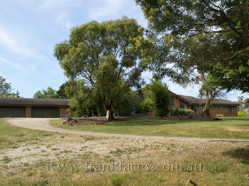 40 Larmour Road, Officer VIC 3809