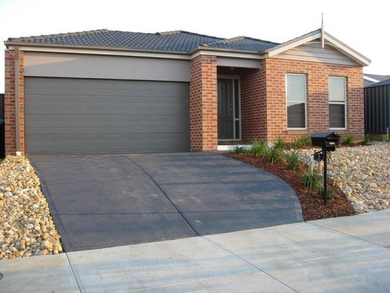 3 Sabel Drive, Cranbourne North VIC 3977
