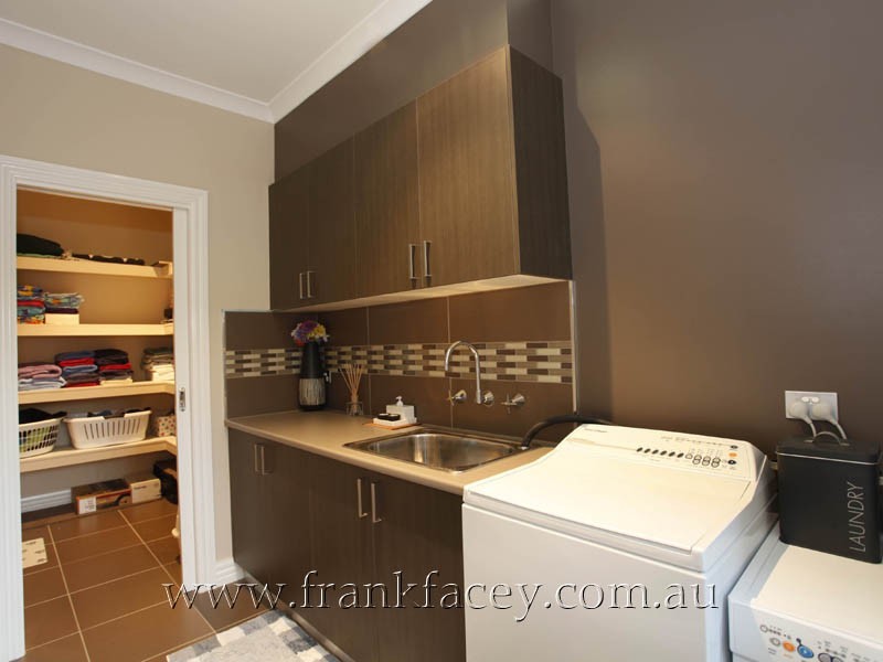 11 Duke Street, Berwick VIC 3806