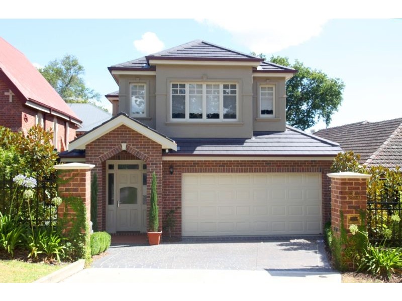 8a Palmerston Street, Berwick VIC 3806