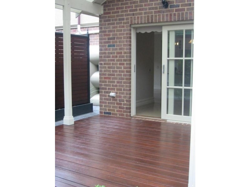 8a Palmerston Street, Berwick VIC 3806