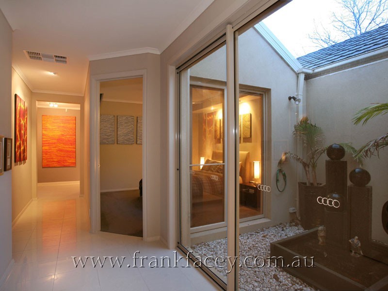 12 Peel Street, Berwick VIC 3806