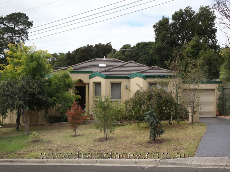 14a Edwardes Street, Berwick VIC 3806