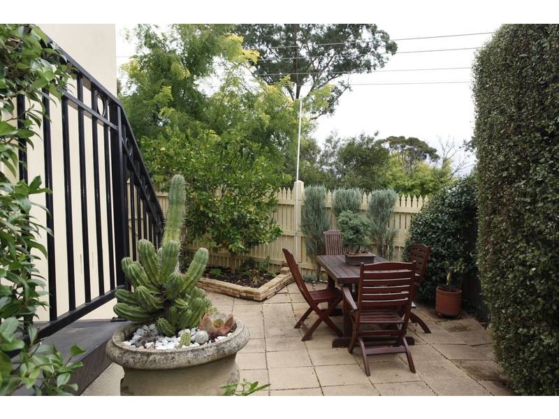 14a Edwardes Street, Berwick VIC 3806