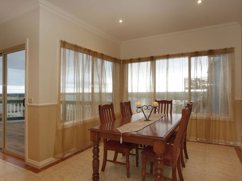 3 Royal Crescent, Beaconsfield VIC 3807