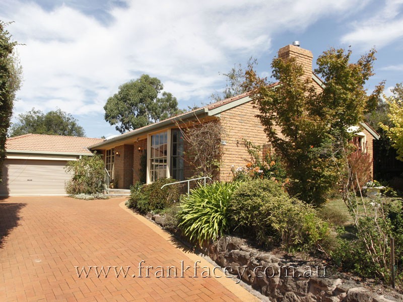 53 Howell Drive, Berwick VIC 3806