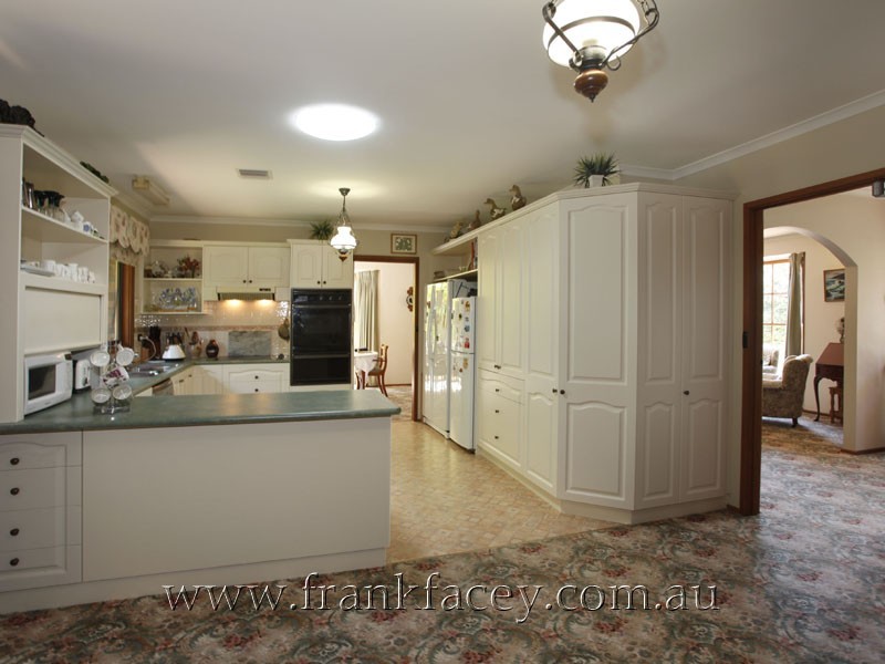 53 Howell Drive, Berwick VIC 3806