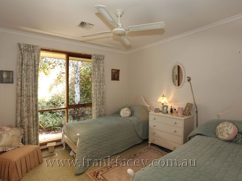 53 Howell Drive, Berwick VIC 3806