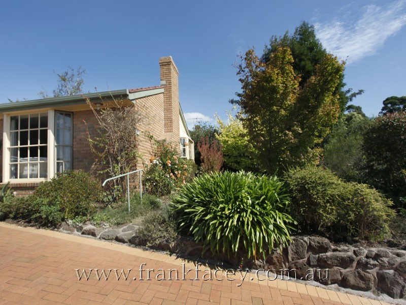 53 Howell Drive, Berwick VIC 3806