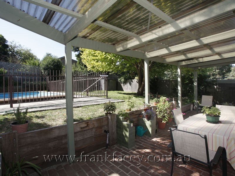 5 Fritzlaff Court, Berwick VIC 3806