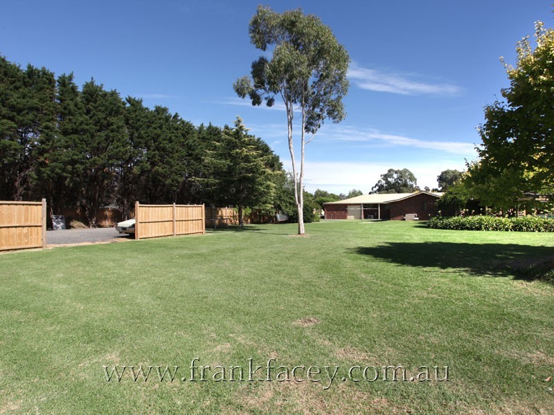 4 Alfred Close, Narre Warren North VIC 3804