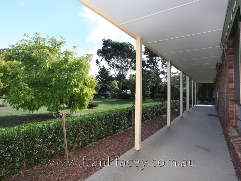 4 Alfred Close, Narre Warren North VIC 3804