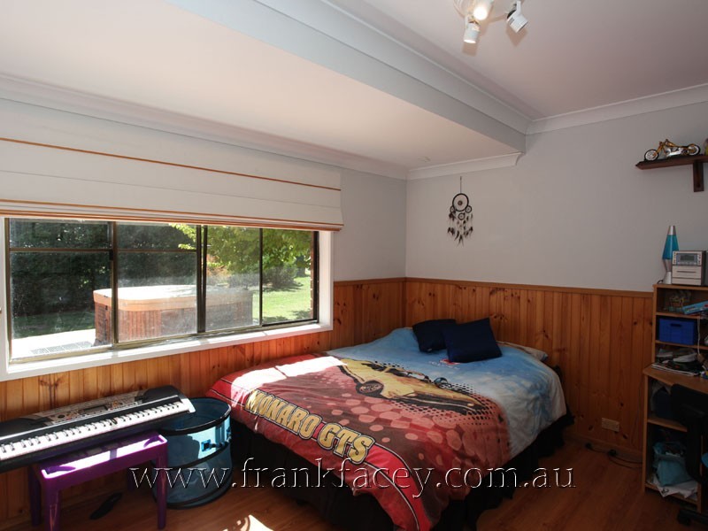 4 Alfred Close, Narre Warren North VIC 3804
